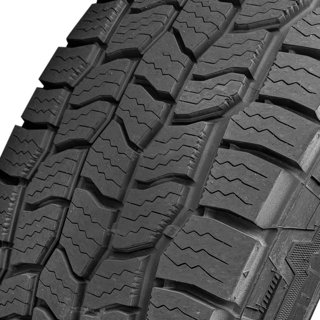 All-Terrain Tire 235/70R16 106T M195