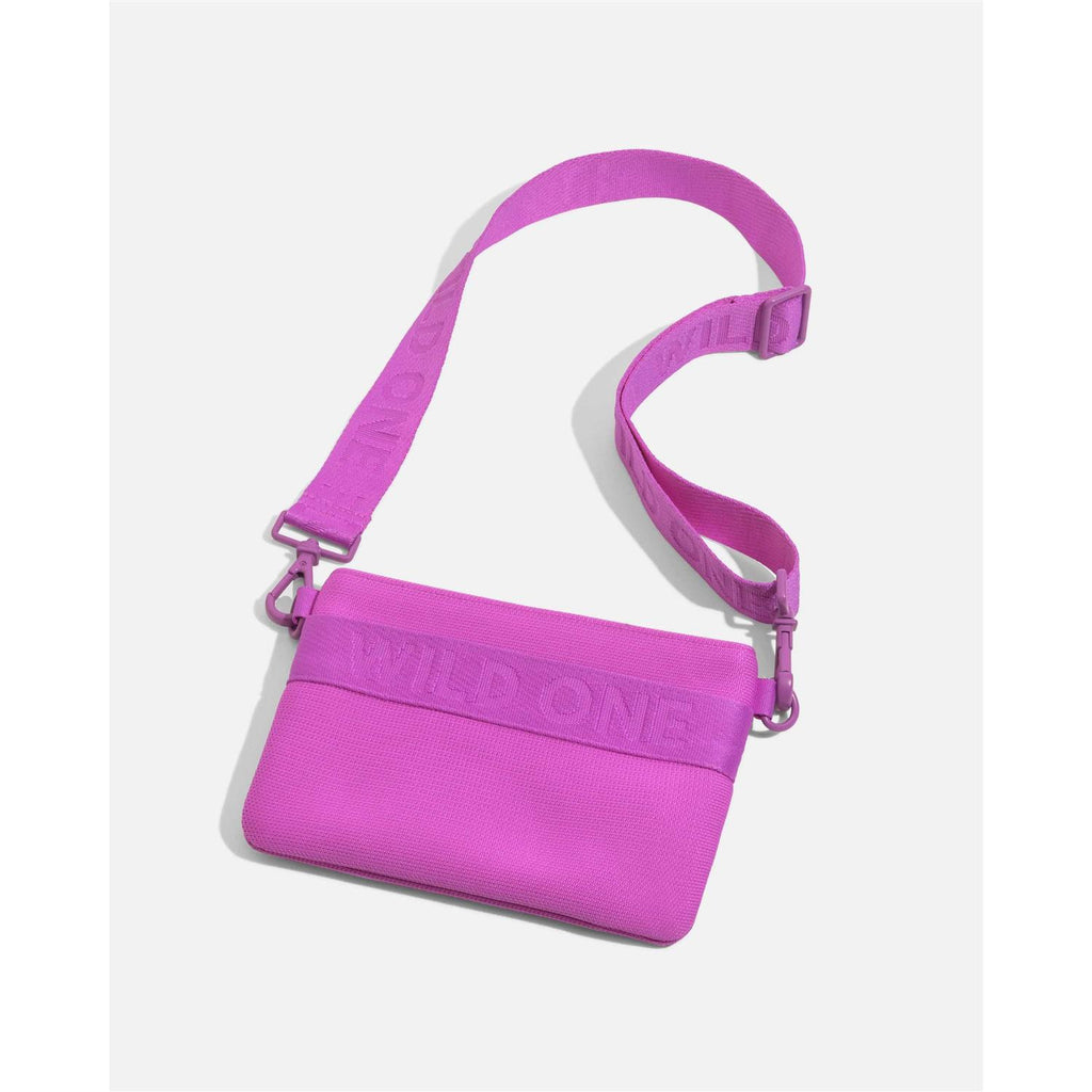 Treat Pouch P829