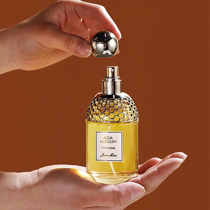 Eau De Parfum with Fresh Flower Fragrance M243