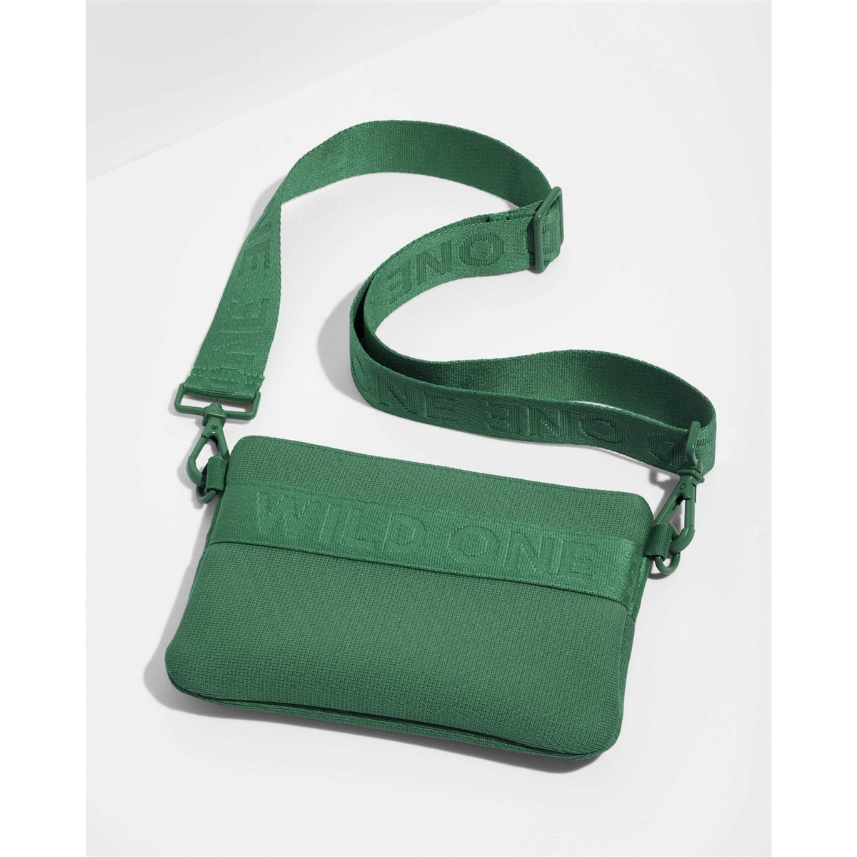 Treat Pouch P829