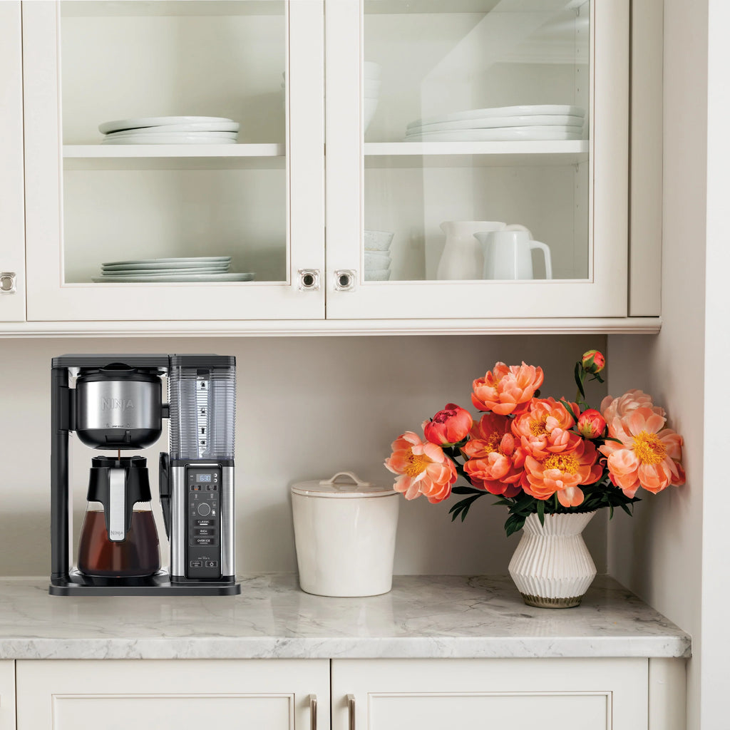 Hot & Iced Single Serve Coffee Maker E153