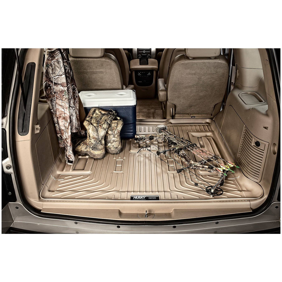 Black Cargo Liner Z812
