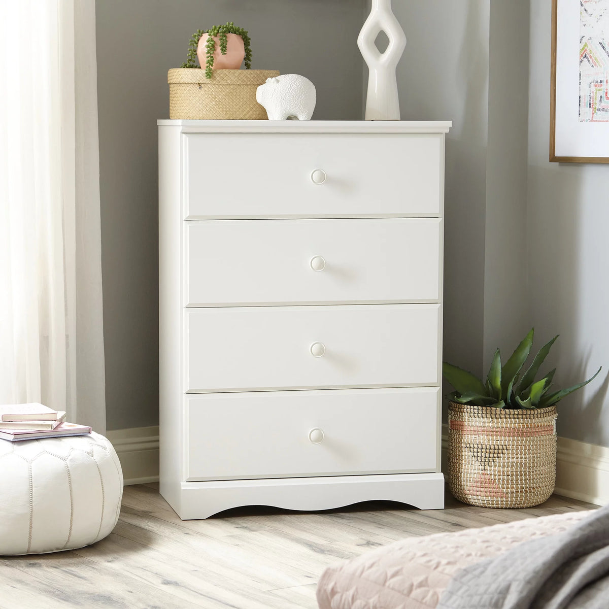 4 Drawer Dresser H86459