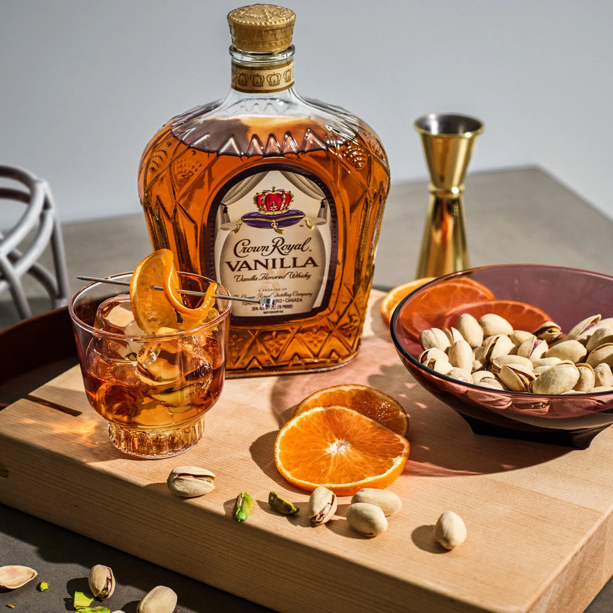 Vanilla Flavored Whisky 750 mL M585315