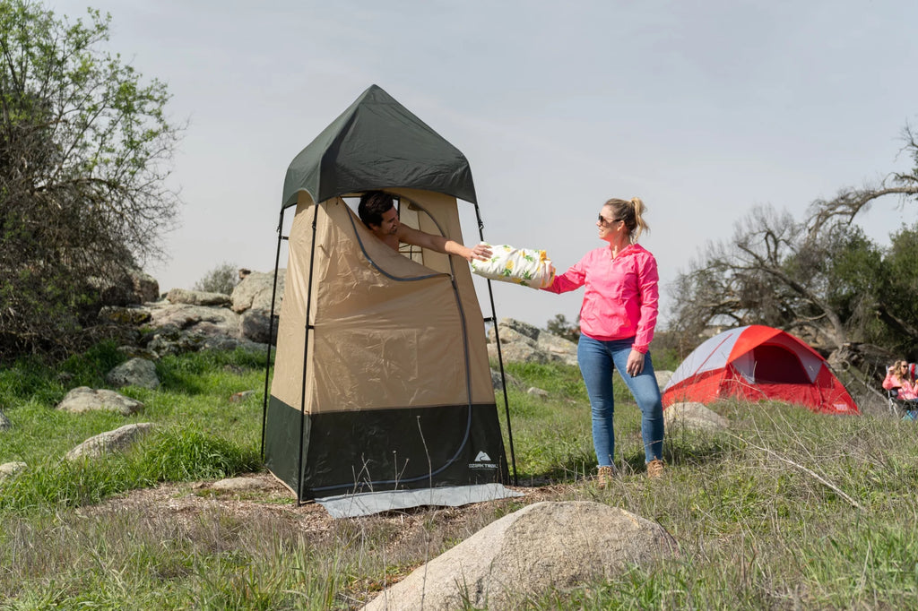 Green One Room Tent U37640