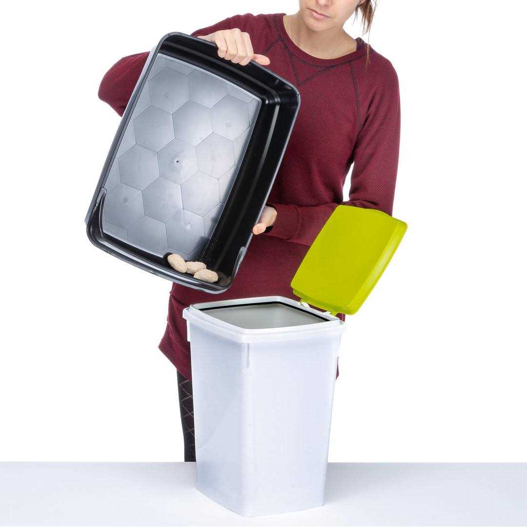 Litter Box with Litter Guard Q7193