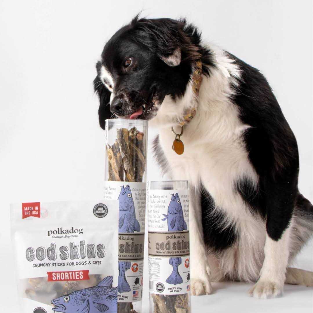 Cod Skins Crunchy Sticks for Dogs F642