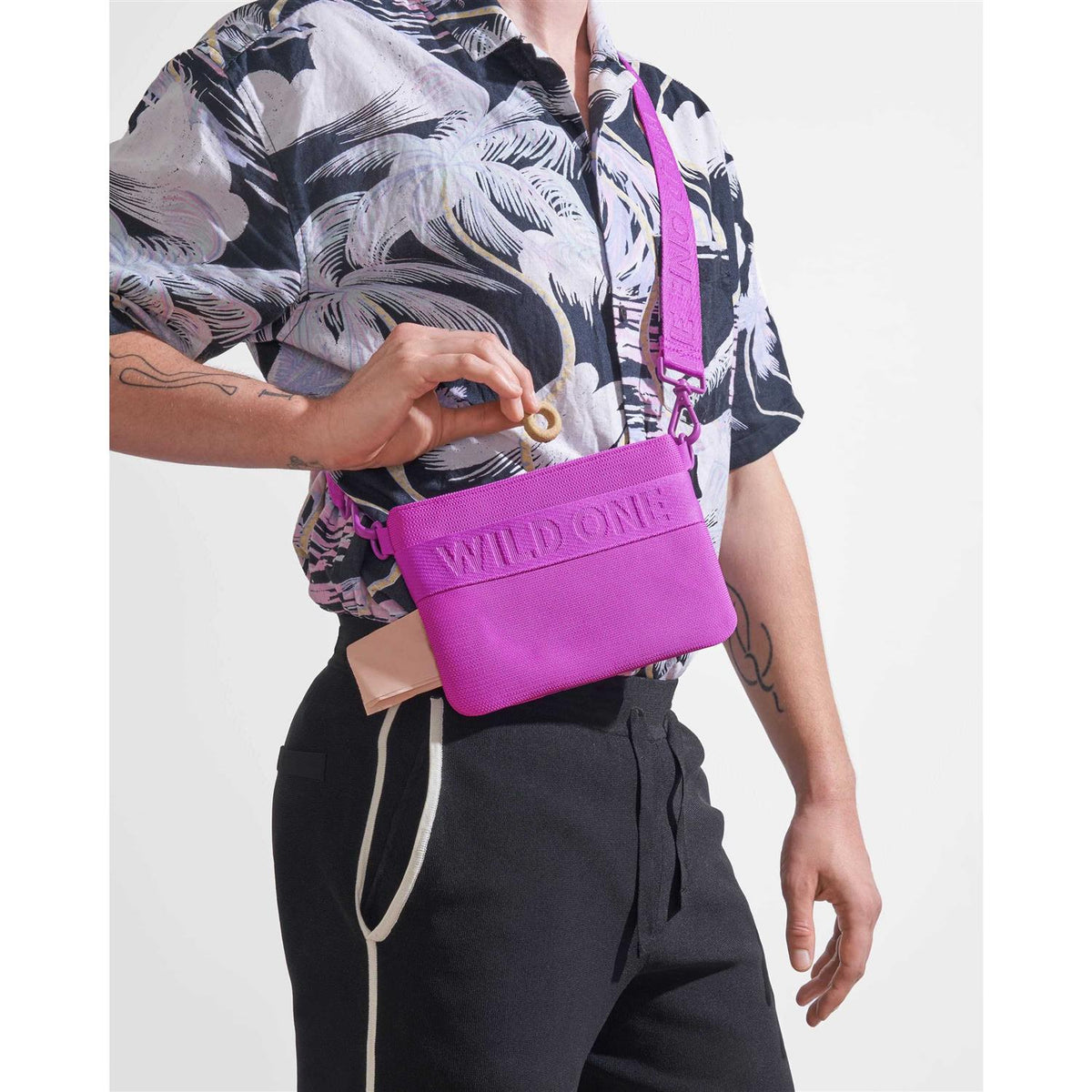 Treat Pouch P829