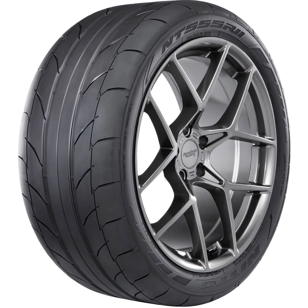 345/30R19 105W Passenger Tire F707