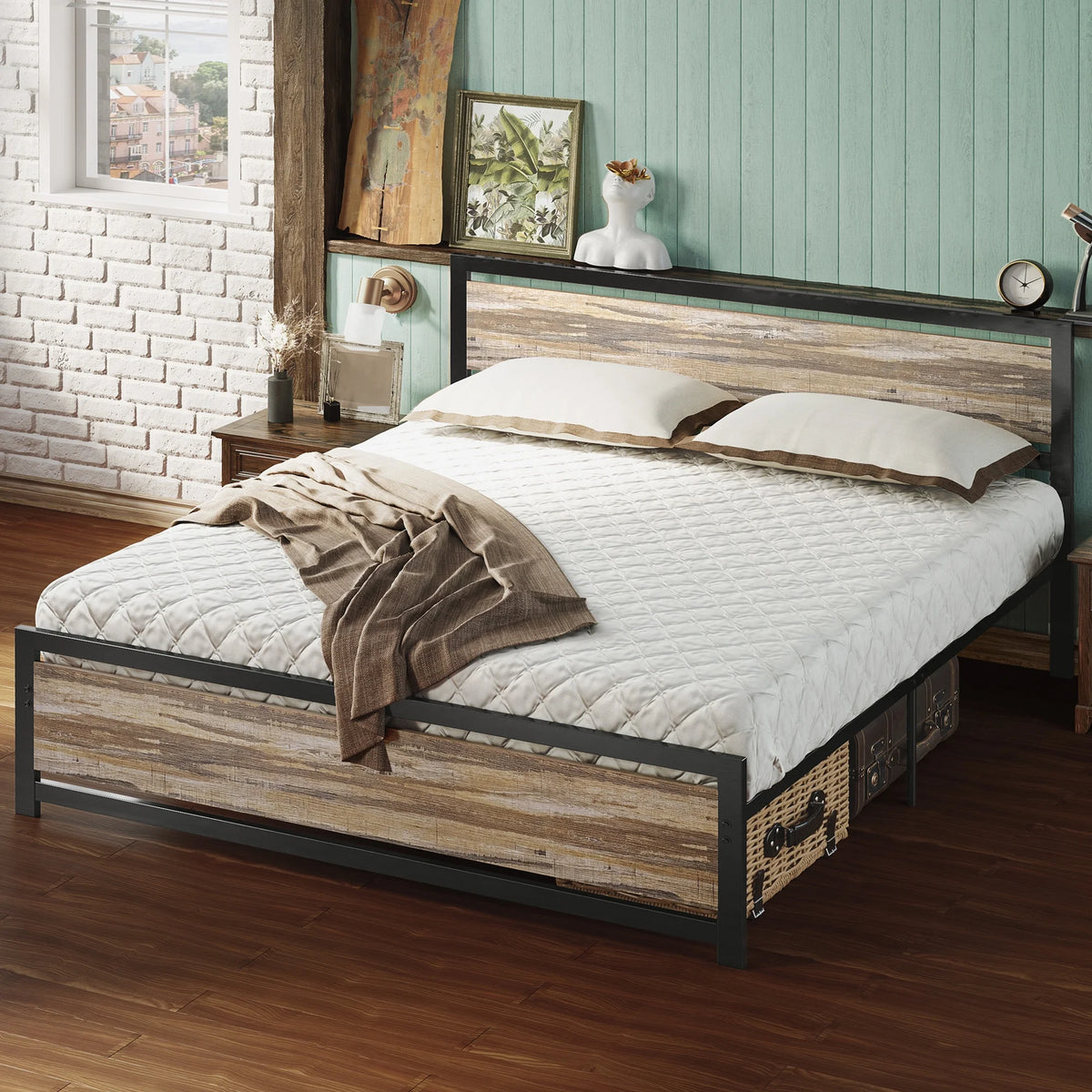 Queen Bed Frame with Headboard T338631