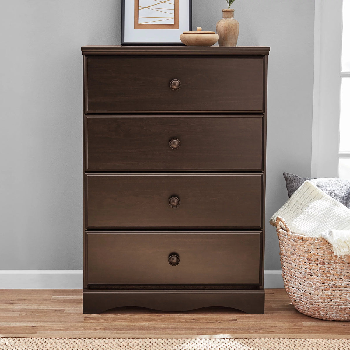 4 Drawer Dresser H86459