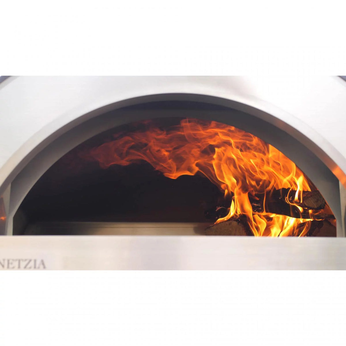 44-Inch Outdoor Wood-Fired Pizza Oven Z935372