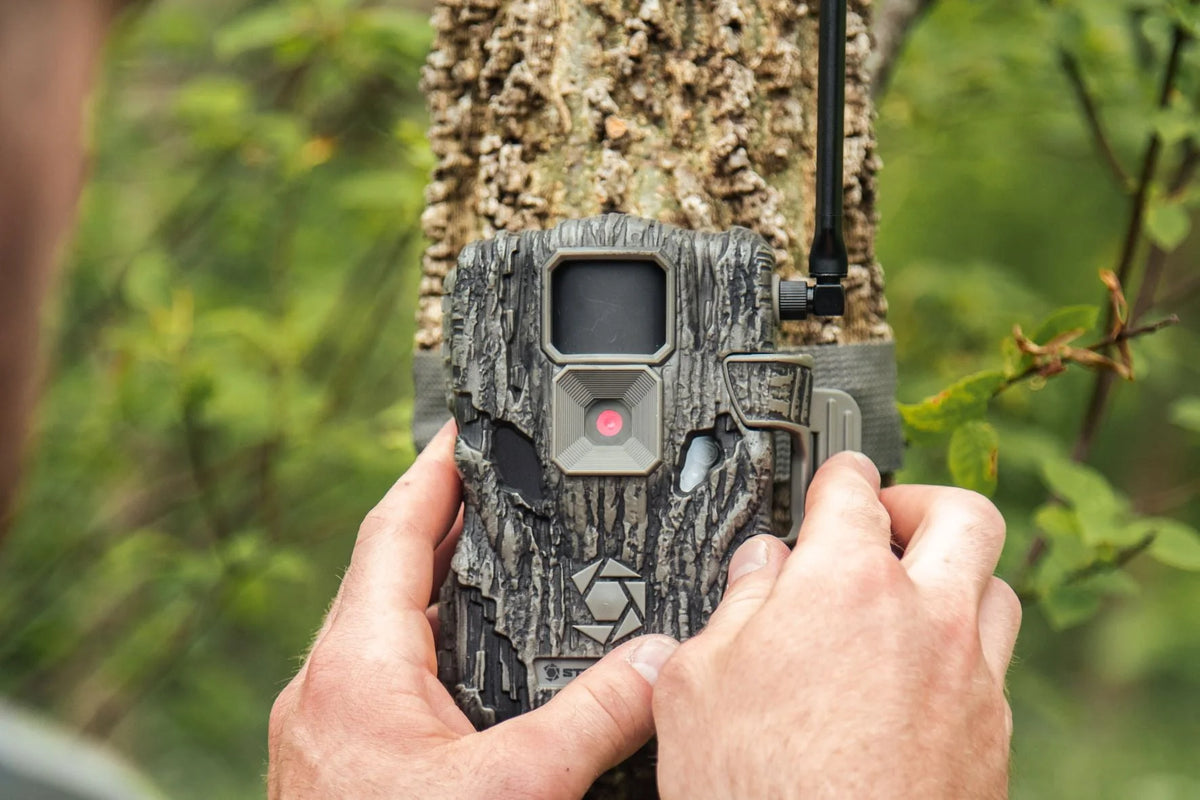 26.0-Megapixel Wireless Hunting Trail Camera L119973