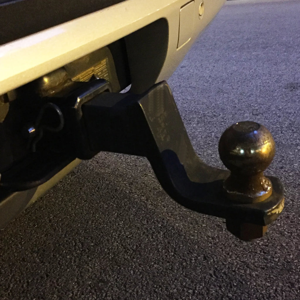 2 inch Drop Trailer Hitch Starter Kit with 5/8 inch Pin, Class III, Black, 2 inch Ball H863